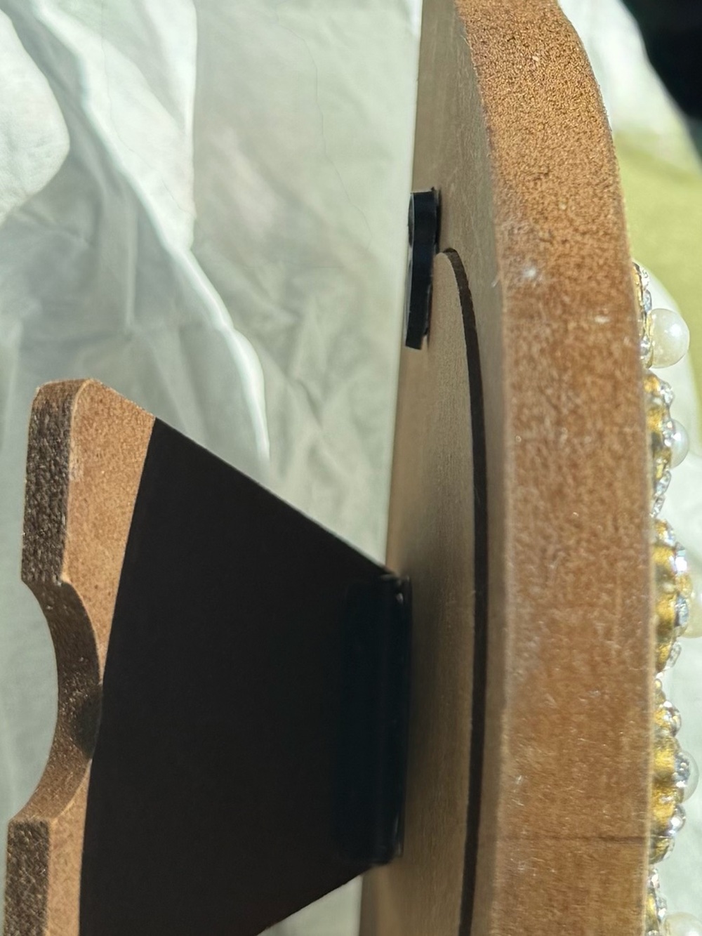 Pier1 Bird Jeweled Round Wood Pearl&Clear Crystal (1) Pearl missing REVIEW - Picture 9 of 9